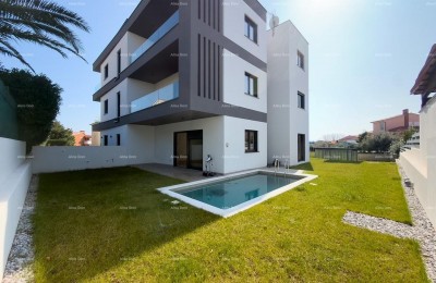 RESERVED - PREMANTURA – Wohnung mit Garten und Pool, 500 m zum Meer (101)