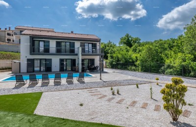 Verkauf eines neugebauten, modern ausgestatteten Hauses mit Pool in Rakalj!