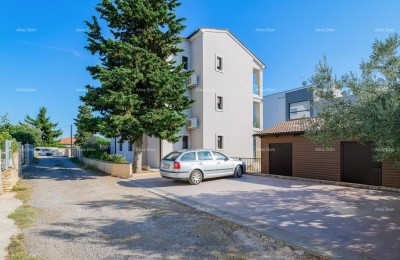 Dieses schöne neue Haus mit Pool befindet sich in der malerischen Stadt Fazana.