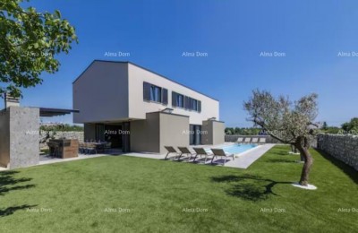 LOBORIKA, moderne Luxusvilla mit Pool