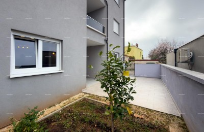 Wir verkaufen eine neue Wohnung mit 63 m2 in Peroj!
