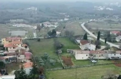 Ausgezeichnetes Baugrundstück, in der Nähe von Vodnjan ​