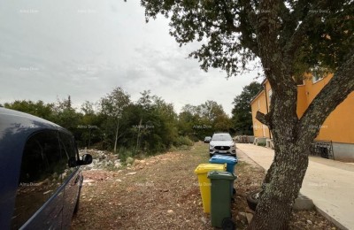 Baugrundstück mit einer Fläche von 844 m², nahe Poreč, Žbandaj