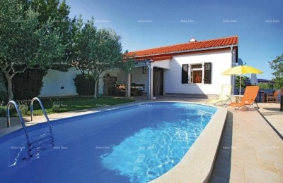 Charmantes Haus mit Pool, Marčana